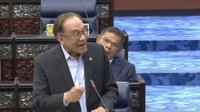 Tangkapan layar Perdana Menteri Malaysia Anwar Ibrahim di Parlemen Malaysia, Kuala Lumpur, Selasa, 6 Oktober 2026.
