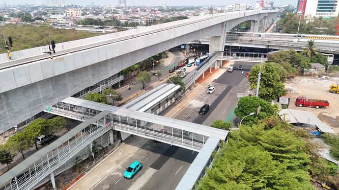 Jakpro Terus Lakukan Akselerasi Penyempurnaan Akses dan Fasilitas Stasiun LRT Jakarta