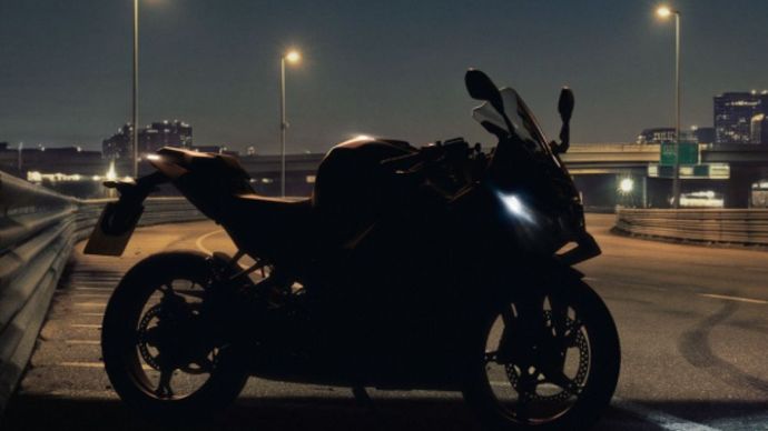 BMW Motorrad tampaknya ingin memperluas jajaran produknya melalui sebuah motor sport baru yang diduga bernama BMW F 450 RR. (Foto: Tangkapan layer Instagram @bmwmotorrad)