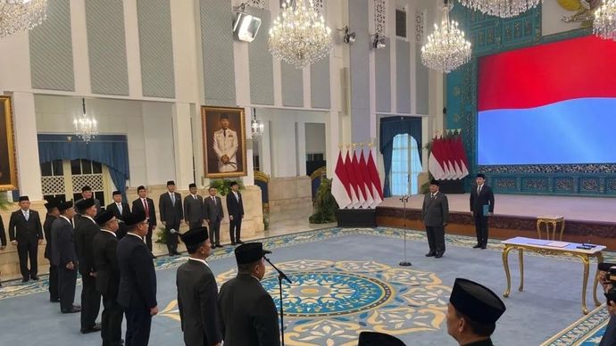 Presiden Prabowo Subianto dalam acara pelantikan di Istana Negara, Jakarta, Kamis, 15 Oktober 2026.