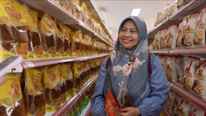 Cerita Warga Senang Belanja di KDKMP: Harganya Murah Banget, Bisa Nabung