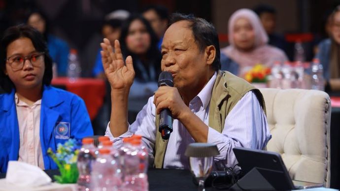 Budayawan M Sobary dalam program Suara Nusantara di Nusantara TV