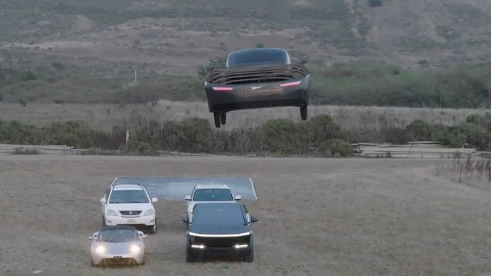 Alef Aeronautics menantang Tesla Roadster di era mobil terbang. (Foto: Istimewa via Electrek) 