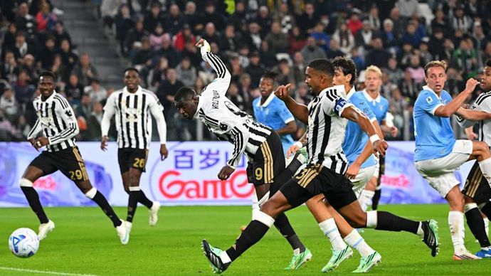 Paris Saint-Germain menang 4-2 atas Manchester City dalam pertandingan Serie A di Allianz Stadium pada Kamis (13/10/2026)