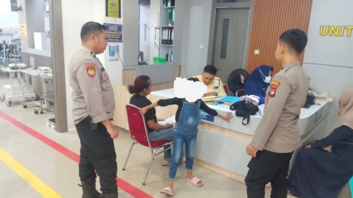 Anak Jalan Kaki Lapor Polisi Usai Ayah Diduga KDRT Ibu di Pontianak