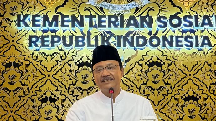 Menteri Sosial (Mensos) Saifullah Yusuf menyampaikan data terkini terkait Perlindungan Sosial (Perlinsos) Digital di Kantor Kemensos, Jakarta, Jumat (23/10/2026). 