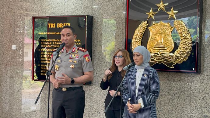 Kapolri dan Menkomdigi