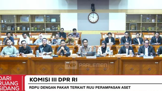 RDPU Komisi III DPR RI membahas RUU Perampasan Aset. 