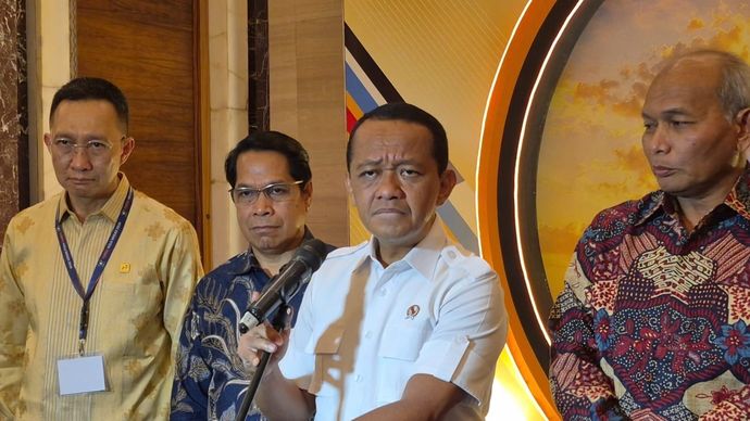 Menteri Koordinator Bidang Hilirisasi dan Transisi Energi sekaligus Menteri Energi dan Sumber Daya Mineral (ESDM) Bahlil Lahadalia mengatakan, perusahaan swasta tetap dapat melakukan pengadaan migas sesuai mekanisme yang berlaku.