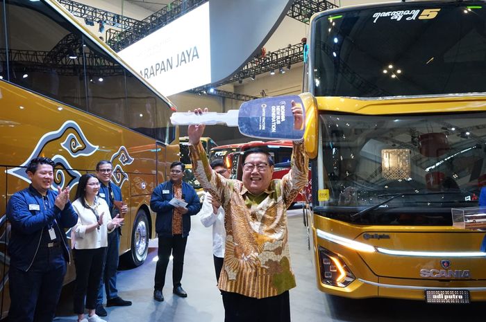 Penampakan Bus Double Decker Mewah Harapan Jaya Di GIIAS 2024 - Ntvnews.id