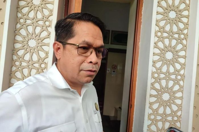 Direktur Jenderal Minyak dan Gas Bumi (Migas) Kementerian ESDM, Laode Sulaeman memberi keterangan ketika ditemui di Kantor Kementerian ESDM, Jakarta, Senin 18 Mei 2026. ANTARA/Putu Indah Savitri.