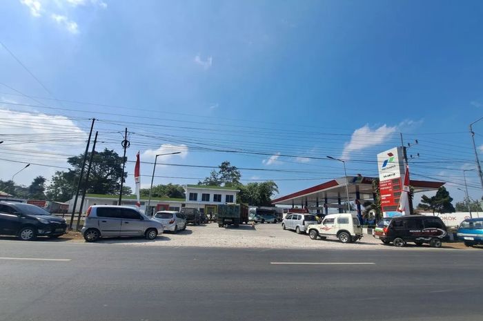 Pertamina Pastikan Stok BBM Jember Aman di Tengah Antrean Panjang SPBU
