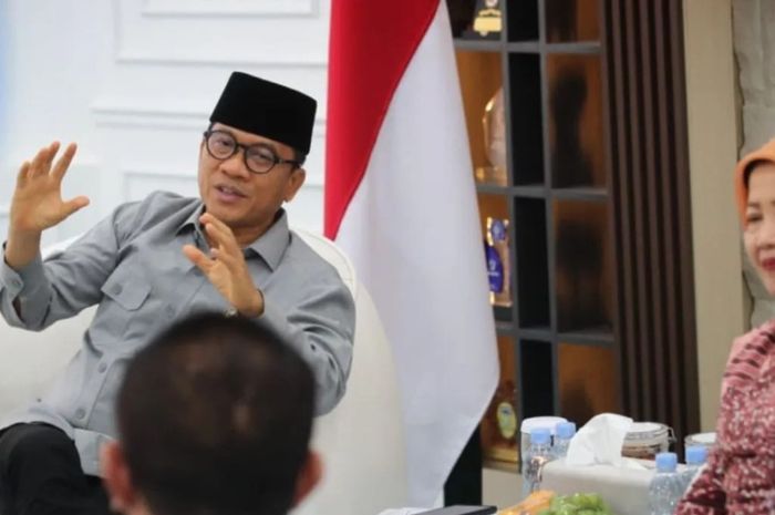 Mendes Yandri Dorong Hilirisasi Jeruk untuk Tingkatkan Nilai Jual di Malang