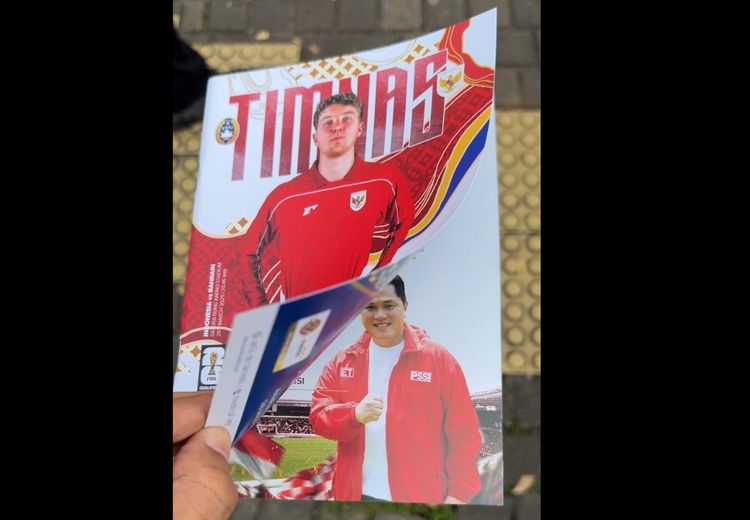 'Buku' soal Erick Thohir dan Timnas Indonesia Dibagikan Gratis di GBK