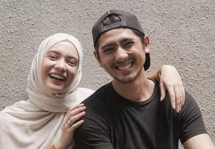 Fakta di Balik Perceraian Arya Saloka dan Putri Anne