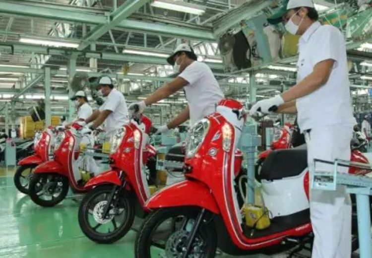 Honda Capai Penjualan 500 Juta Unit Sepeda Motor Secara Global