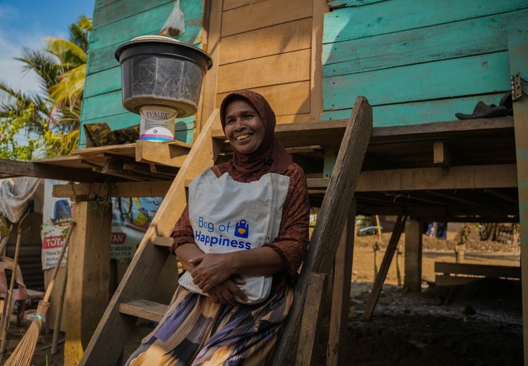 100 Ribu Penerima dari Indonesia, Palestina, Uganda dan Taiwan Kini Bahagia