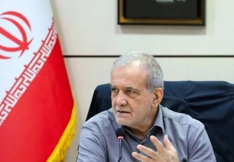Presiden Iran Bertemu Mojtaba Khamenei Selama 7 Jam, Bahas Apa?