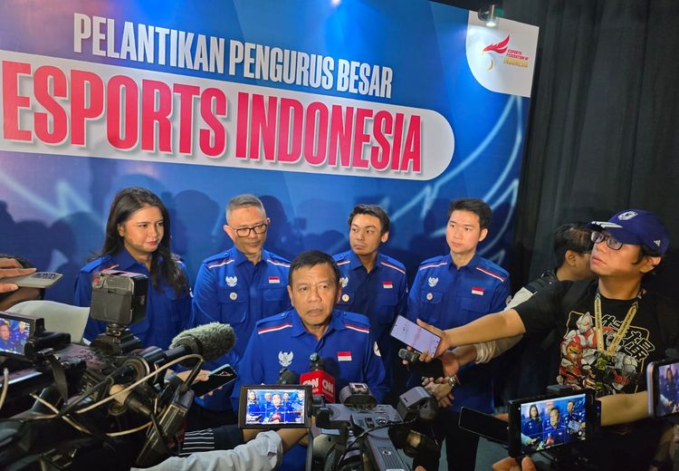 Esports Jadi Kebanggaan Indonesia, Menpora Apresiasi Prestasi Atlet di Level Dunia