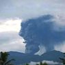 Erupsi Gunung Dukono Jadi Sorotan Dunia, Media Asing Bahas Pendaki di Zona Terlarang