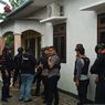 Penampakan Intel Kodim dan Brimob Polda Babel Kepung Rumah Anggota TNI Desersi yang Tembak Polisi Militer