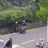 Viral! Patwal di Puncak Pepet Pengendara Motor ke Selokan