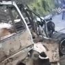 Mobil Jip Angkut 6 Wisatawan Bromo Gelinding ke Kebun Warga