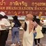 Viral! Turis Indonesia Joget di Kuil Suci Wat Paknam Thailand, Dikecam Warganet