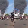 Kebakaran Hebat Hantam Bangunan di Pasar Parung 