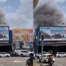 Bumbung Tinggi  Toko Ban di Jalan Sultan Agung Bekasi Dilalap Api, Lalu Lintas Lumpuh