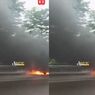 Kecelakaan Maut Mobil Terbakar Tol Jakarta-Cikampek Siang Ini