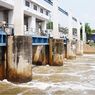 Ada Tumpukan Busa Putih di Pintu Weir 3 BKT