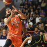 Reza Guntara Bawa Pelita Jaya Kalahkan Kesatria Bengawan Solo di IBL All Indonesian 2025