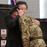 Tangis Kim Jong-un saat Beri Penghormatan pada Prajurit Korut yang Gugur di Perang Ukraina