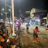 Demo di DPR Sisakan Hampir 19 Ton Sampah, DLH DKI Kerahkan 250 Petugas