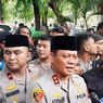 Kapolda Metro Jaya Dikerumuni Massa Ojol di Pemakaman Affan Kurniawan