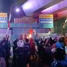 Kerusuhan Pecah di Senen, Pos Polisi Dibakar Massa Usai Kematian Ojol Korban Rantis Brimob
