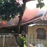 Gedung Asrama Polri Serpong Kebakaran Hebat Siang Ini