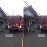 Toko Agen Telur Terbakar Hebat Pagi Ini di Matraman, 10 Mobil Damkar Diturunkan