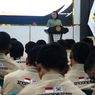 Berangkatkan 244 Pekerja Migran Program G to G ke Korsel, Wamen Christina: Jadilah Kebanggaan Indonesia