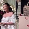 Isi Suvenir Pernikahan Amanda Manopo dan Kenny Austin, Ada Logam Mulia hingga TV 32 Inch