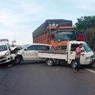 Kecelakaan Beruntun Kendaraan di Turunan Ancol Timur, Minibus Ringsek Dihantam Truk