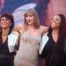 Taylor Swift Kasih Bonus Rp3,1 Triliun, Kru Konser Nyaris Pingsan