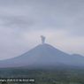 Gunung Semeru Erupsi 3 Kali Rabu Pagi, Semburan Abu Capai 900 Meter