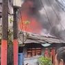 VIDEO: 5 Rumah Ludes Terbakar di Ciracas Jaktim