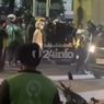 WNA Kritis Usai Tertabrak Mobil saat Nyebrang di Kuningan