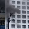 VIDEO: Apartemen Pavilion di Tanah Abang Kebakaran, Evakuasi Berjalan Dramatis