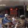 Kios Bakso di Bekasi Kebakaran Hebat Jadi Tontonan Warga