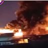 Kebakaran Hebat Landa Sejumlah Lapak Limbah di Jatiuwung Tangerang, Api Cepat Merambat