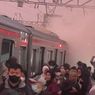 VIDEO: KRL di Stasiun Jakarta Kota Meledak
